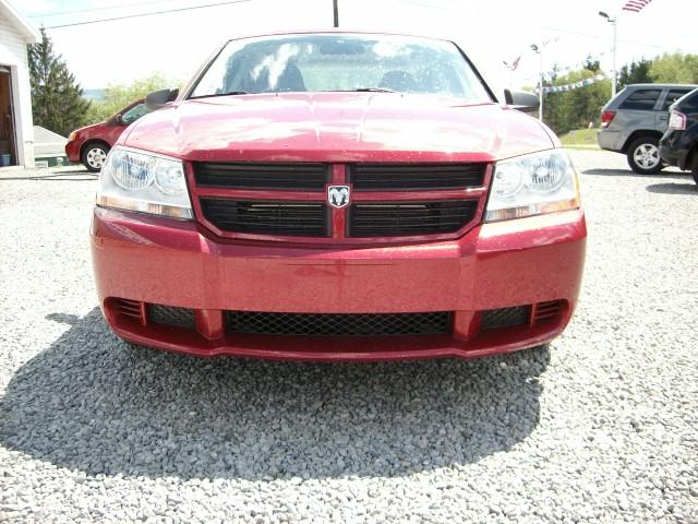 Dodge Avenger SE Sedan