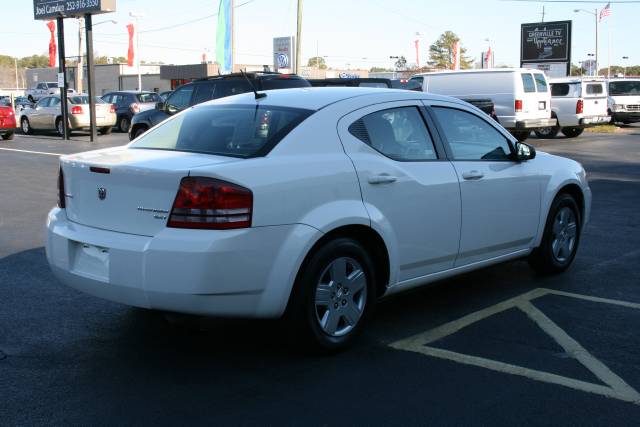 Dodge Avenger 2010 photo 2