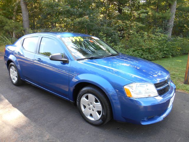 Dodge Avenger 2010 photo 2