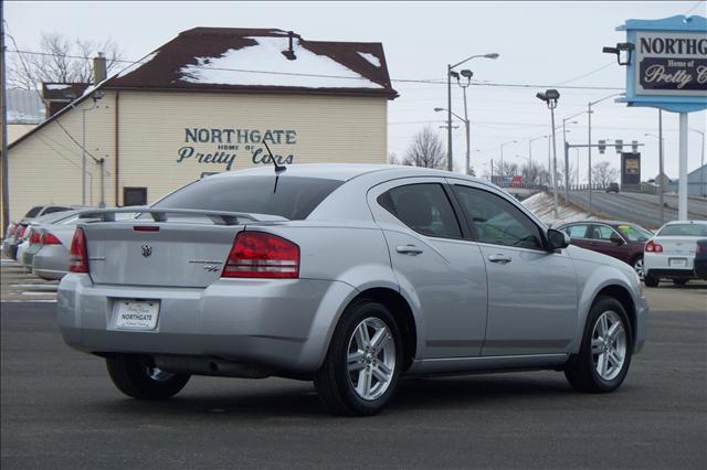 Dodge Avenger 2010 photo 2