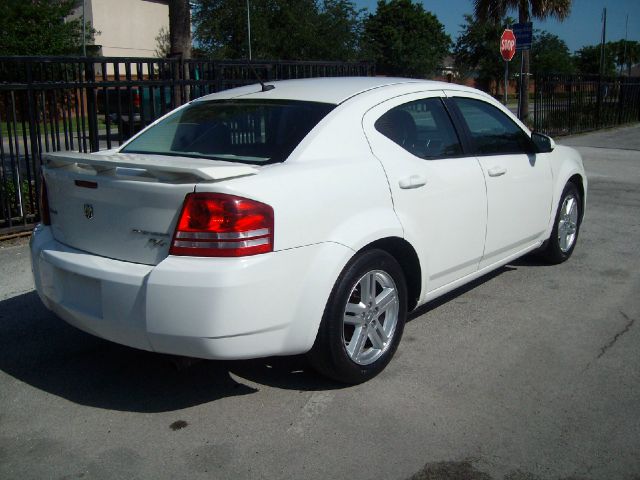 Dodge Avenger 2010 photo 1