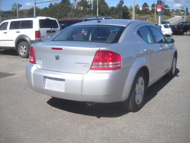 Dodge Avenger 2010 photo 1