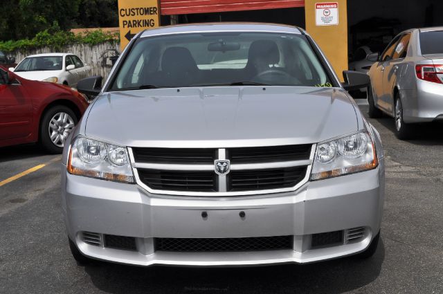 Dodge Avenger 2010 photo 3