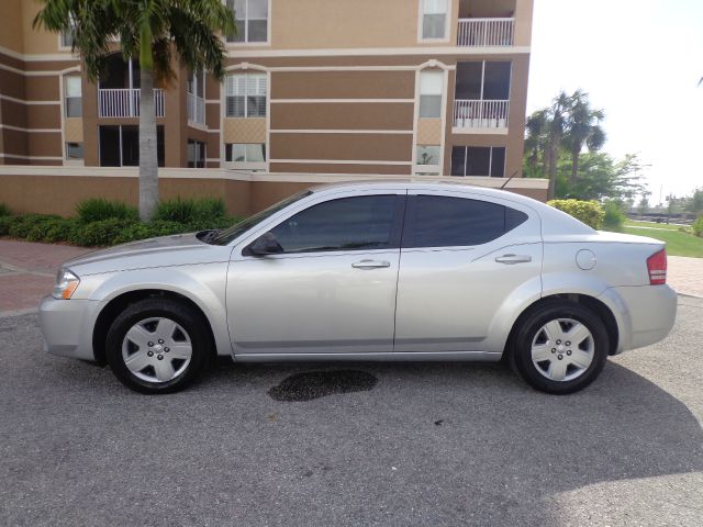 Dodge Avenger 2010 photo 3