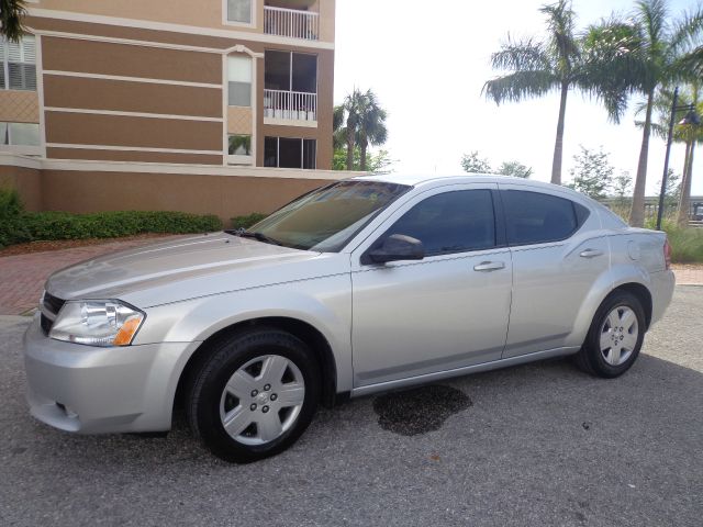 Dodge Avenger 2010 photo 4