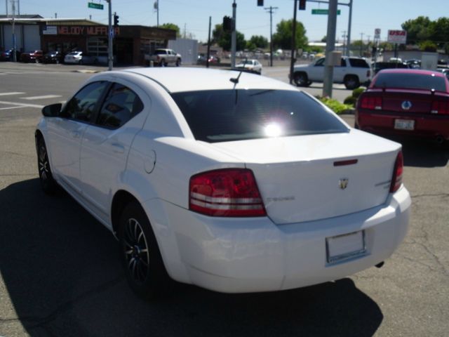 Dodge Avenger 2010 photo 3