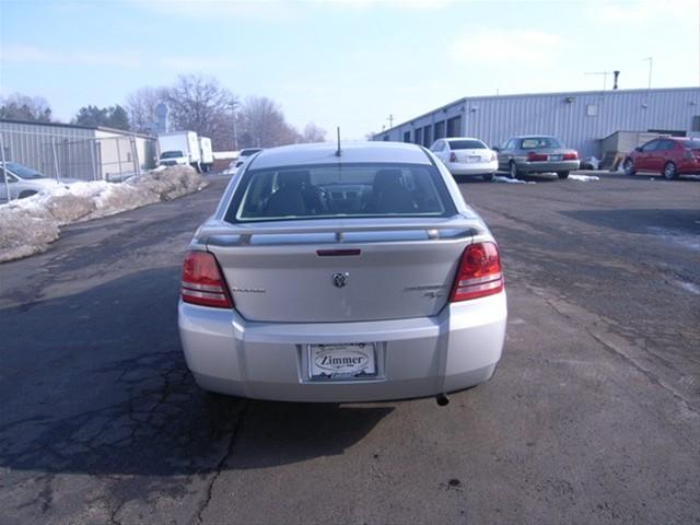 Dodge Avenger 2010 photo 3