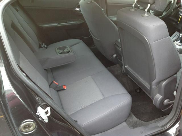 Dodge Avenger 2010 photo 4