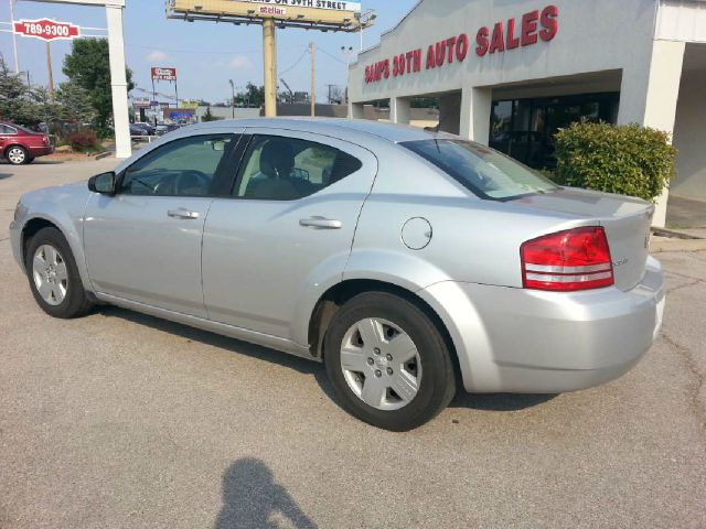 Dodge Avenger 2010 photo 1