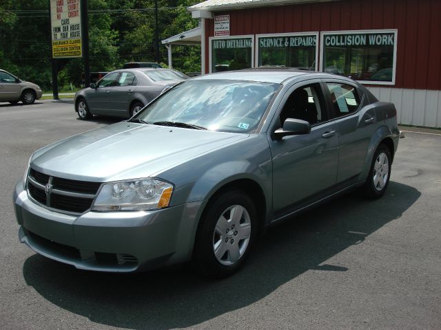 Dodge Avenger 2010 photo 2