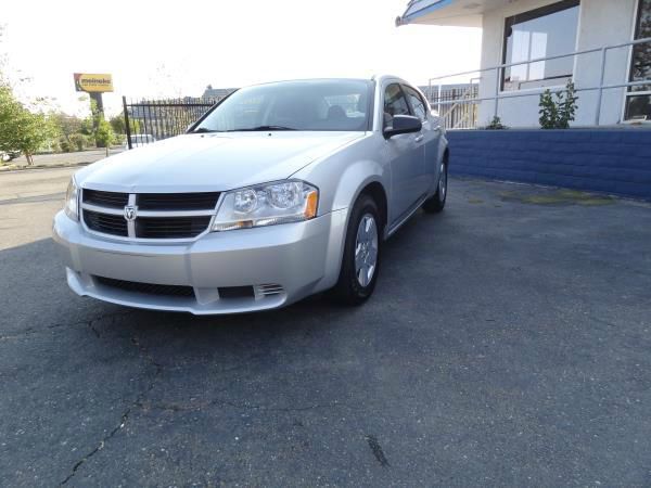 Dodge Avenger 2010 photo 2