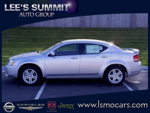 Dodge Avenger SLT 25 Sedan