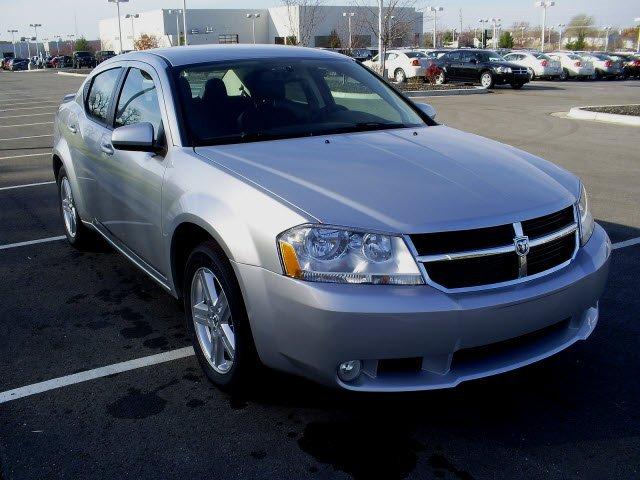 Dodge Avenger 2010 photo 3