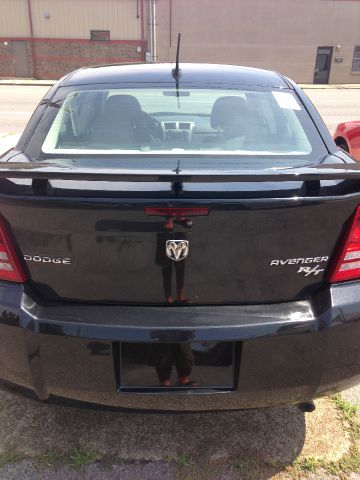 Dodge Avenger 2010 photo 2