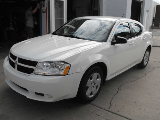 Dodge Avenger 2010 photo 3