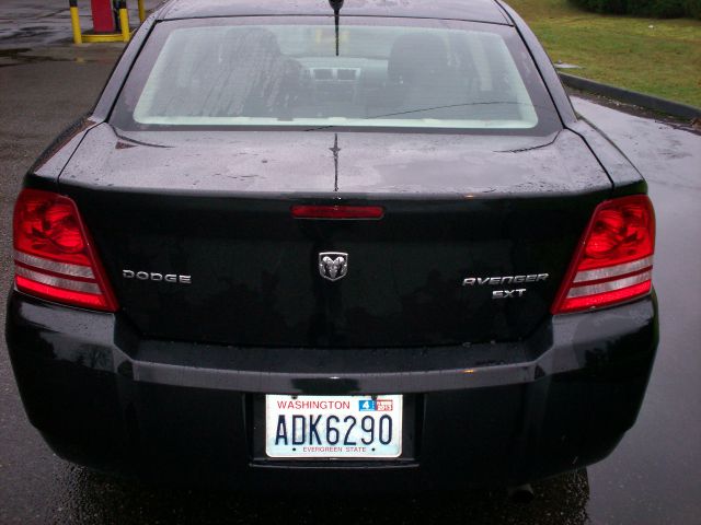 Dodge Avenger 2010 photo 2