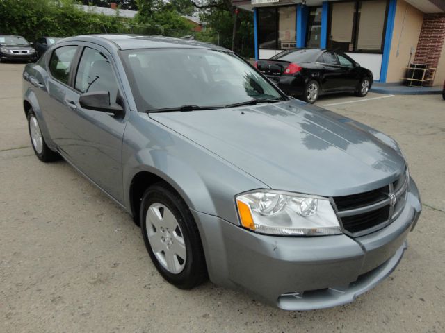 Dodge Avenger 2010 photo 2