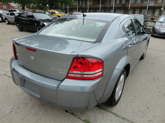 Dodge Avenger 2010 photo 4