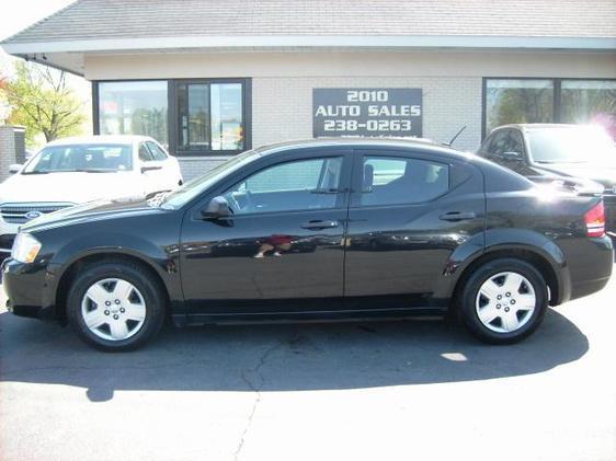 Dodge Avenger 2010 photo 6