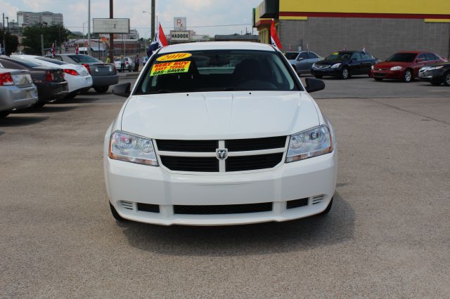 Dodge Avenger 2010 photo 3