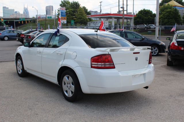 Dodge Avenger 2010 photo 7