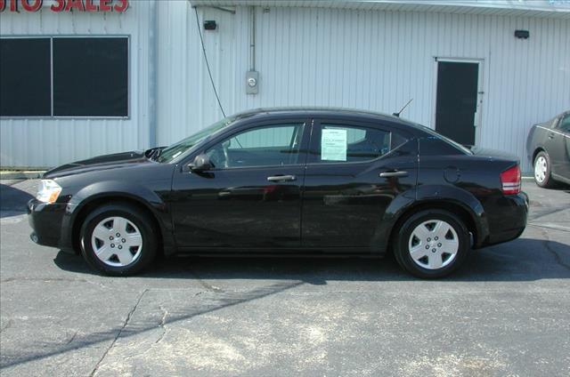 Dodge Avenger 2010 photo 2