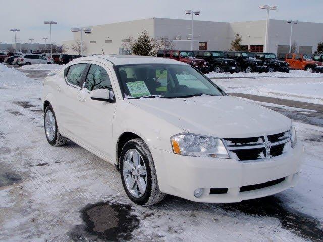 Dodge Avenger 2010 photo 3