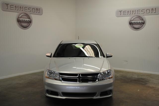 Dodge Avenger 2011 photo 1