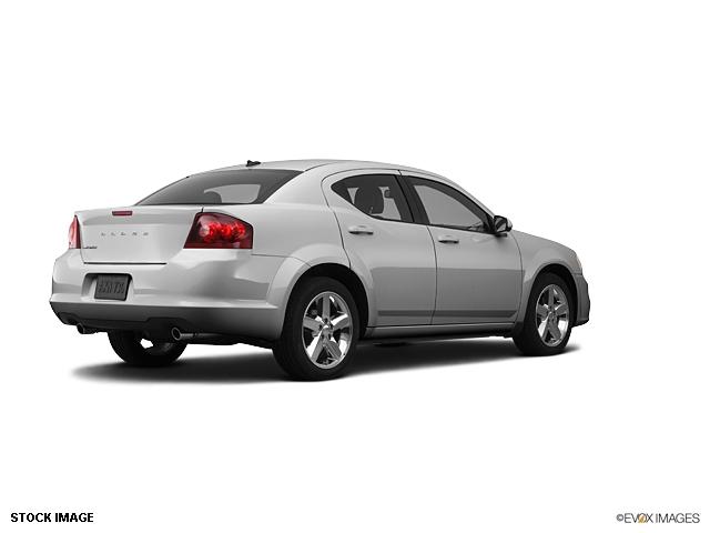 Dodge Avenger 2011 photo 1