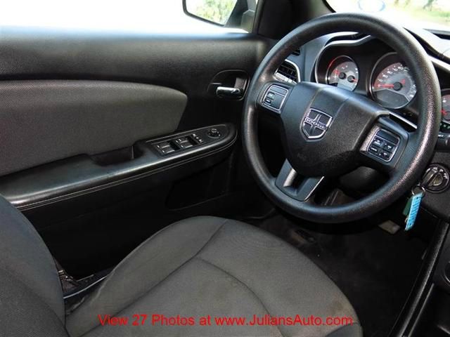 Dodge Avenger 2011 photo 12