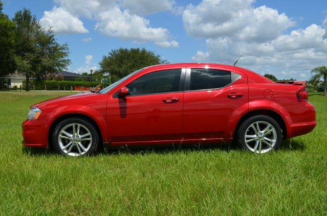 Dodge Avenger 2011 photo 1