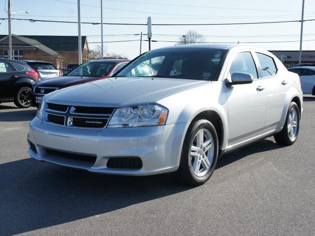 Dodge Avenger 2011 photo 1