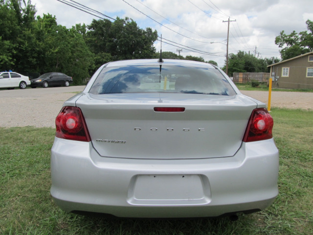 Dodge Avenger 2011 photo 31