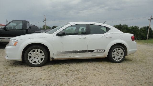 Dodge Avenger 2011 photo 1