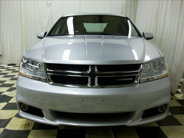 Dodge Avenger 2011 photo 4