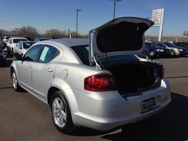 Dodge Avenger 2012 photo 19