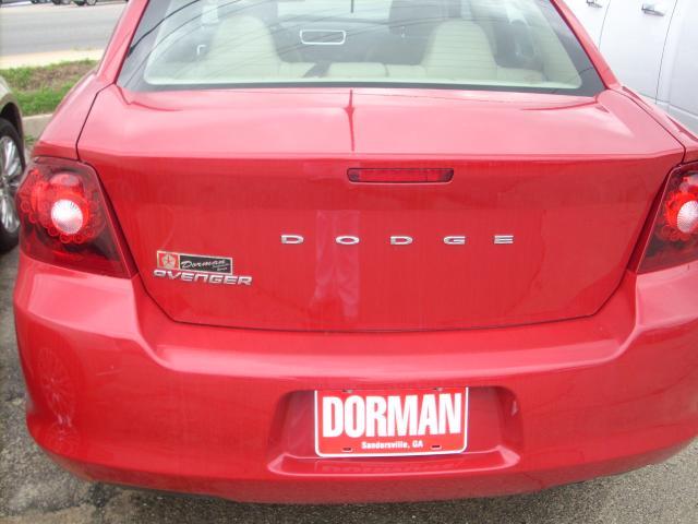 Dodge Avenger 2012 photo 2