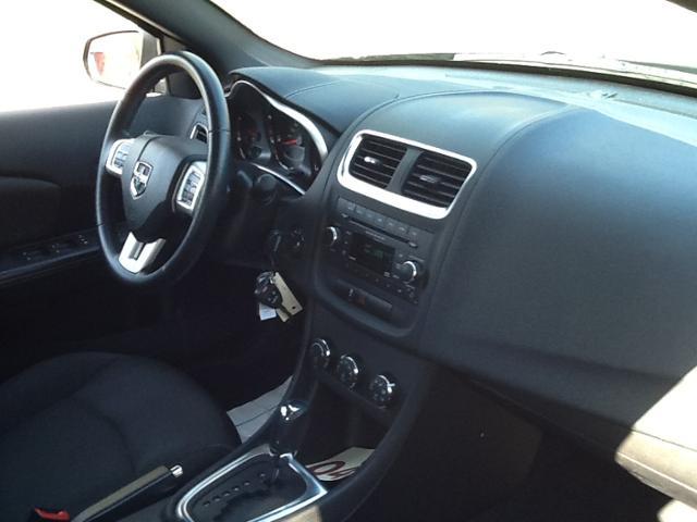 Dodge Avenger 2012 photo 5