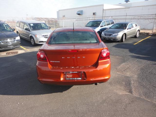 Dodge Avenger S Sedan