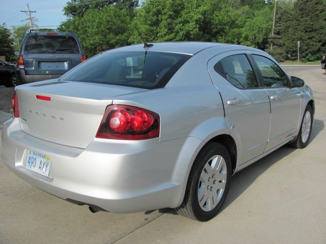 Dodge Avenger 2012 photo 19