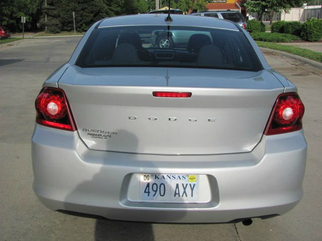 Dodge Avenger 2012 photo 21