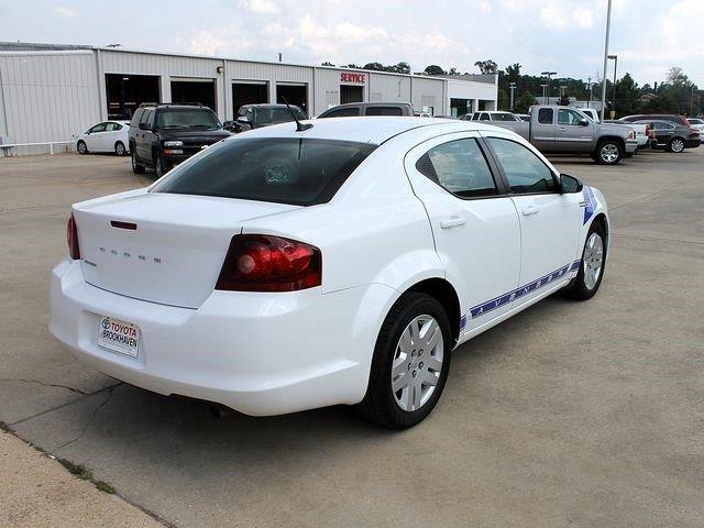 Dodge Avenger 2012 photo 2