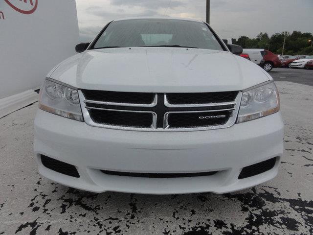 Dodge Avenger 2012 photo 3