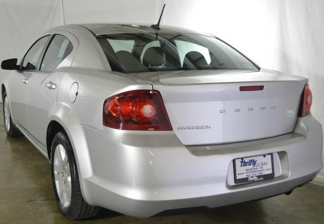 Dodge Avenger 2012 photo 2