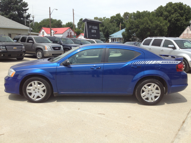 Dodge Avenger Base Sedan