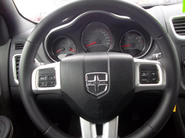 Dodge Avenger 2012 photo 10