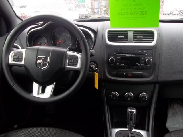 Dodge Avenger 2012 photo 2