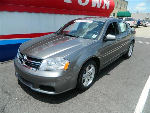 Dodge Avenger 2012 photo 2