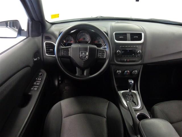 Dodge Avenger 2012 photo 4