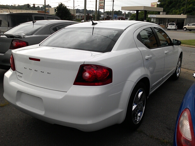 Dodge Avenger 2012 photo 2